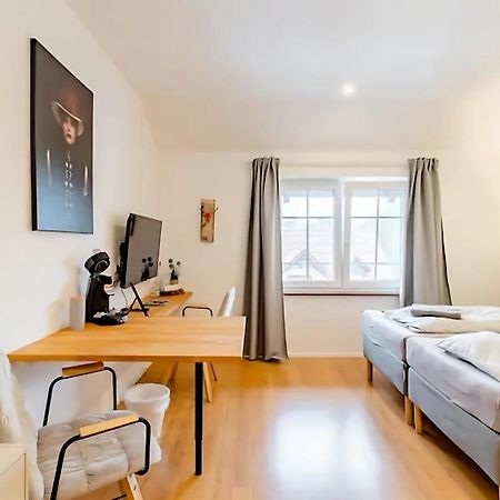 Komfortables Doppelzimmer In Kehl Goldscheuer - 1A Guesthouse ภายนอก รูปภาพ